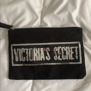 Victoria’s Secret Wristlet 🖤✨